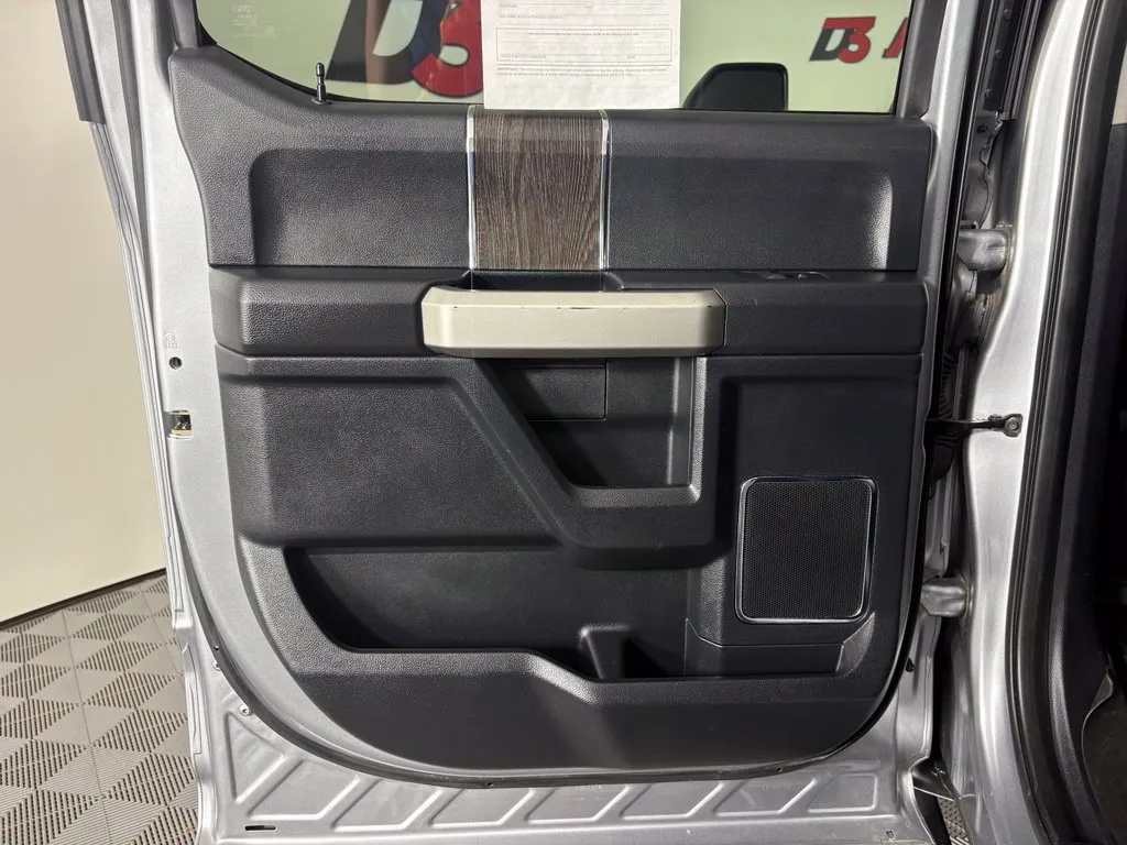 Ford F-250SD photo 49