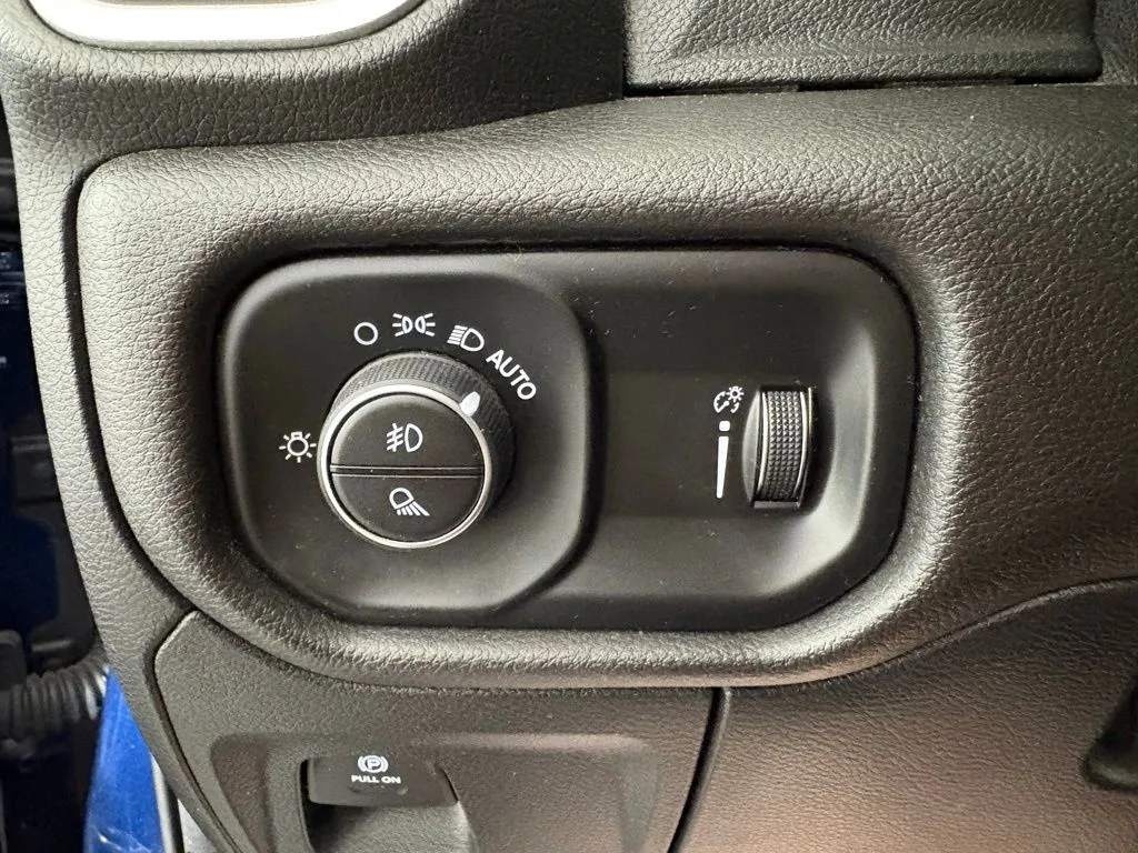 Ram 1500 photo 14