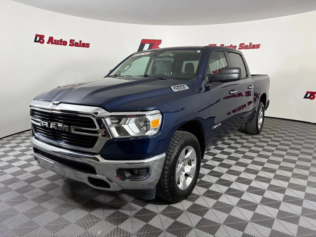 Used 2020 RAM Ram 1500 Pickup Big Horn/Lone Star with VIN 1C6SRFFT6LN218526 for sale in Little Rock