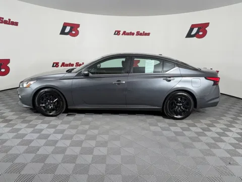 Another view of 2020 Nissan Altima 2.5 S for sale in Des Arc, AR at D3 Auto Sales - Des Arc, AR