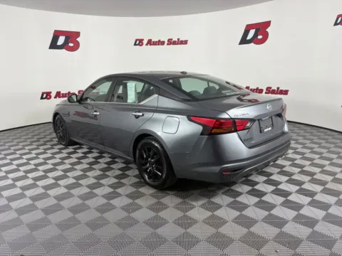 More photos of 2020 Nissan Altima 2.5 S at D3 Auto Sales - Des Arc, AR, AR
