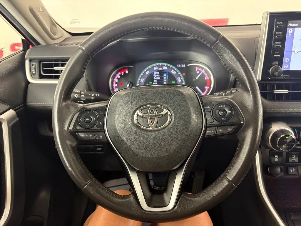Toyota RAV4 photo 17