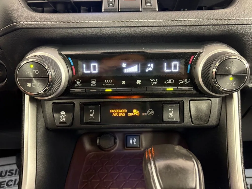 Toyota RAV4 photo 23