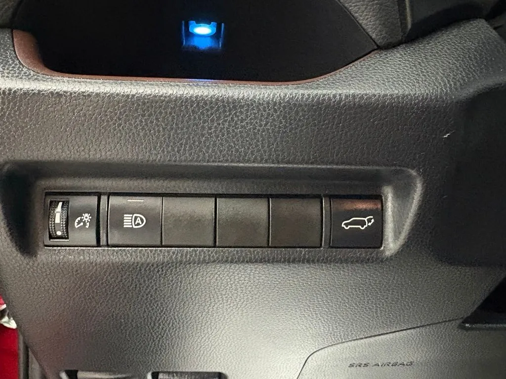 Toyota RAV4 photo 16