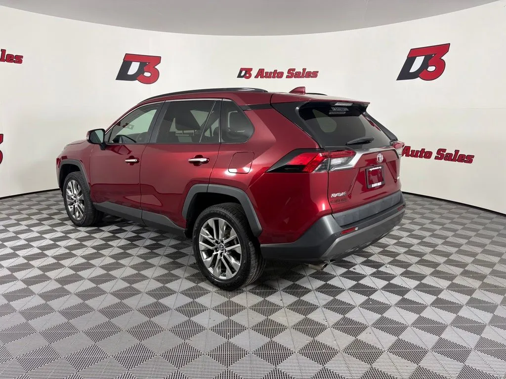 Toyota RAV4 photo 4