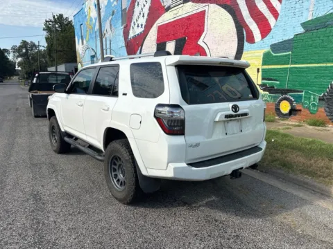 More photos of 2021 Toyota 4Runner SR5 Premium at D3 Auto Sales - Des Arc, AR, AR