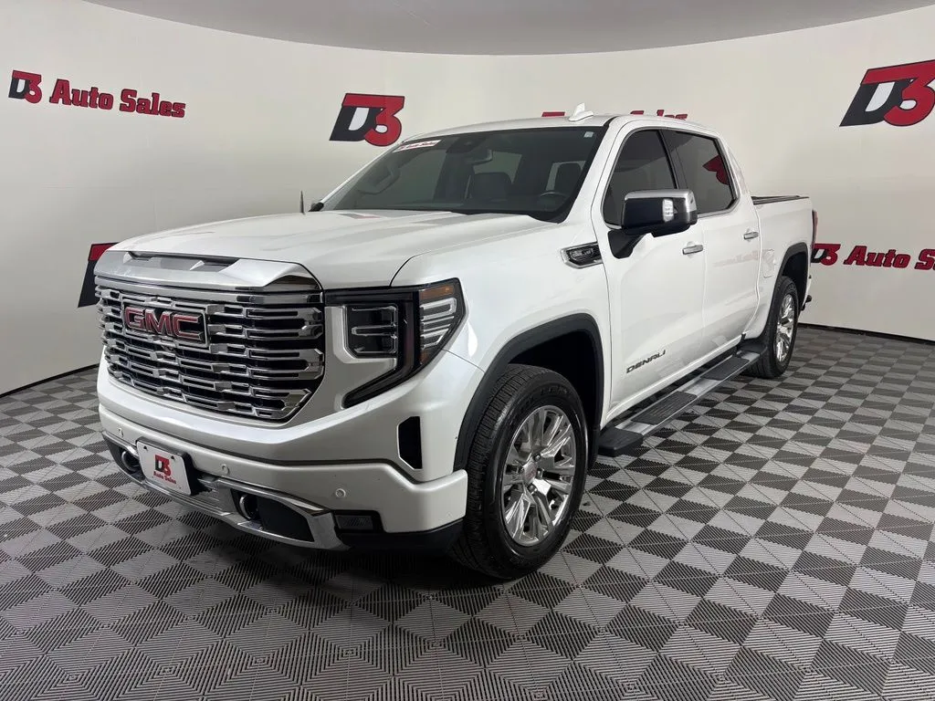 Used 2022 GMC Sierra 1500 Denali Denali with VIN 3GTUUGED9NG666402 for sale in Little Rock