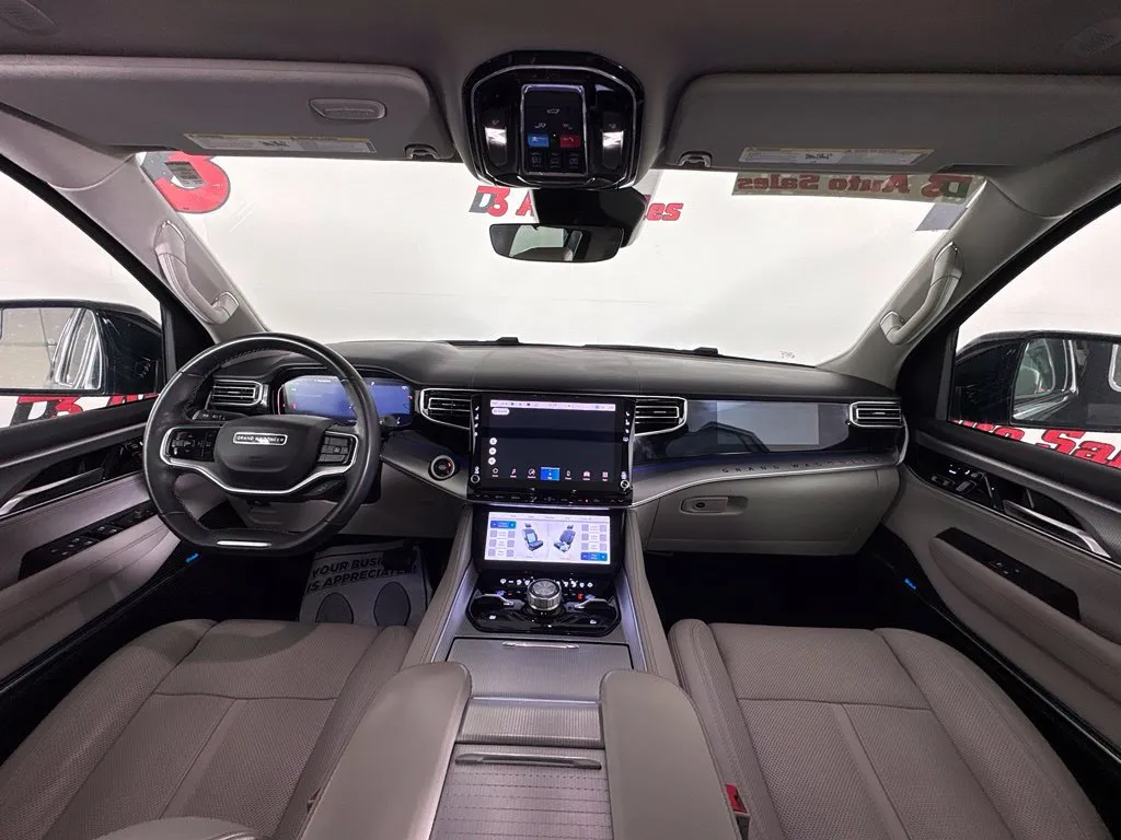 2023 Jeep Grand Wagoneer L Series I - Photo 42