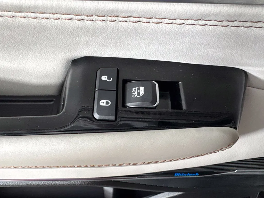 2023 Jeep Grand Wagoneer L Series I - Photo 46