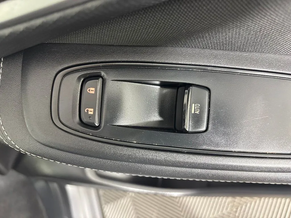 Subaru Forester photo 34