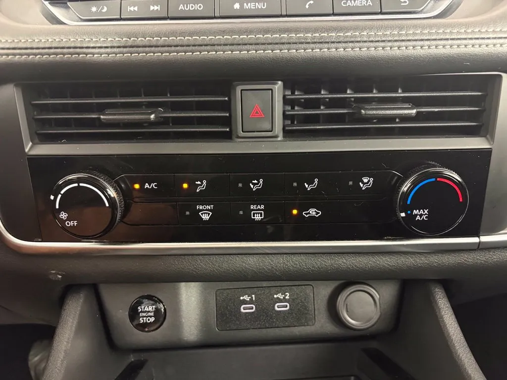 Nissan Rogue photo 22