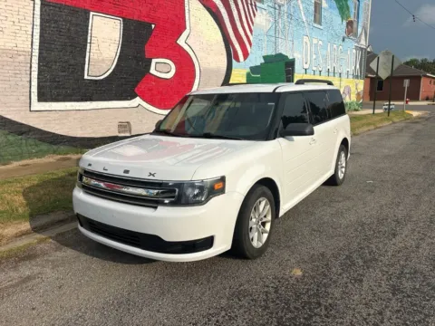 Photos of 2015 Ford Flex SE for sale in Des Arc, AR at D3 Auto Sales - Des Arc, AR