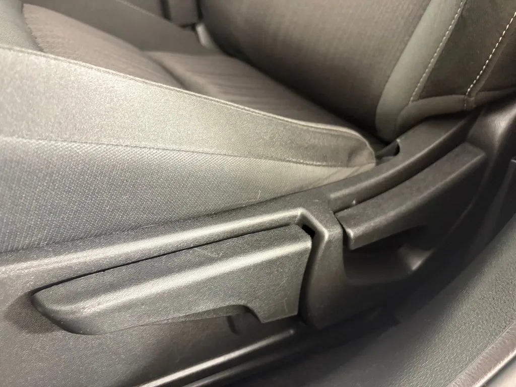 Nissan Altima photo 11