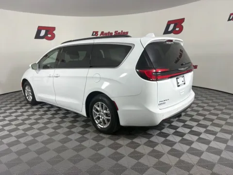 More photos of 2022 Chrysler Pacifica Touring L at D3 Auto Sales - Des Arc, AR, AR