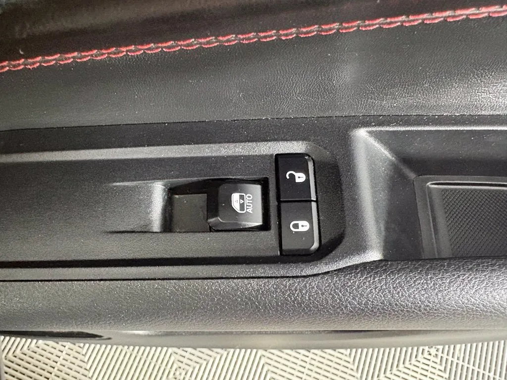 Jeep Compass photo 37
