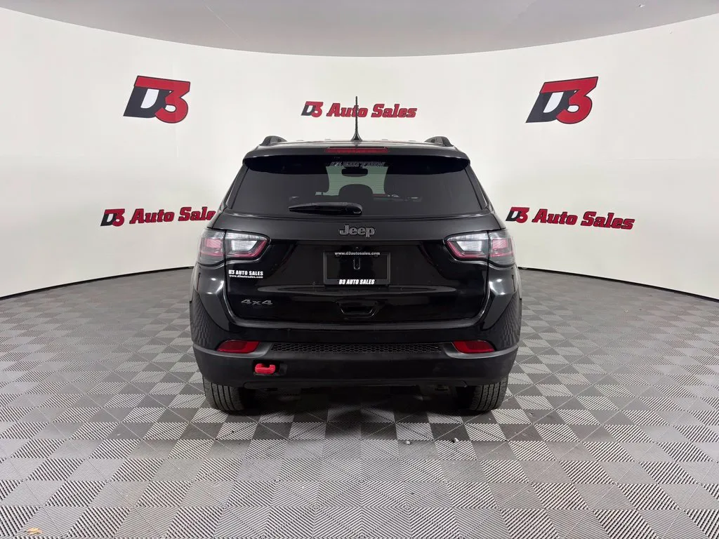 Jeep Compass photo 5