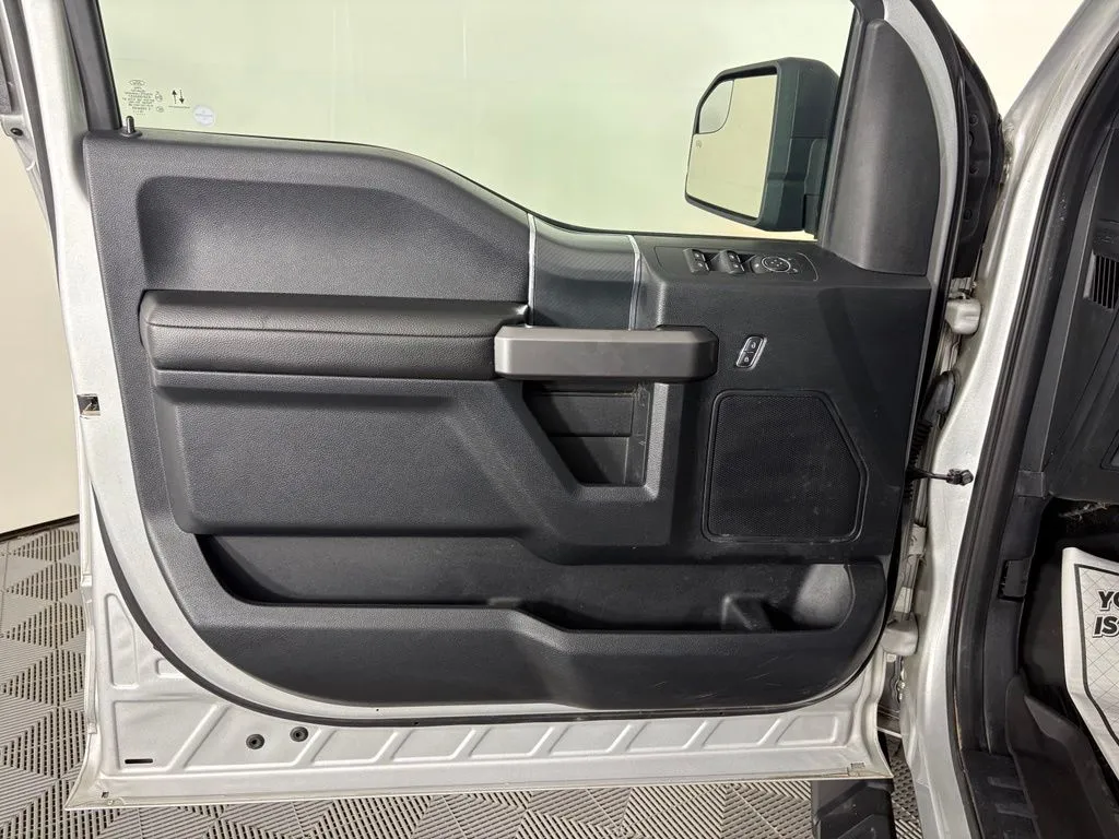 Ford F-150 photo 15