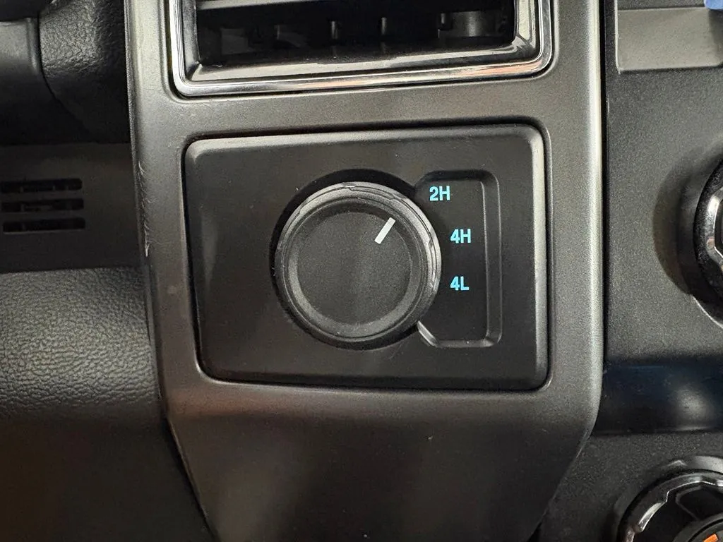 Ford F-150 photo 29