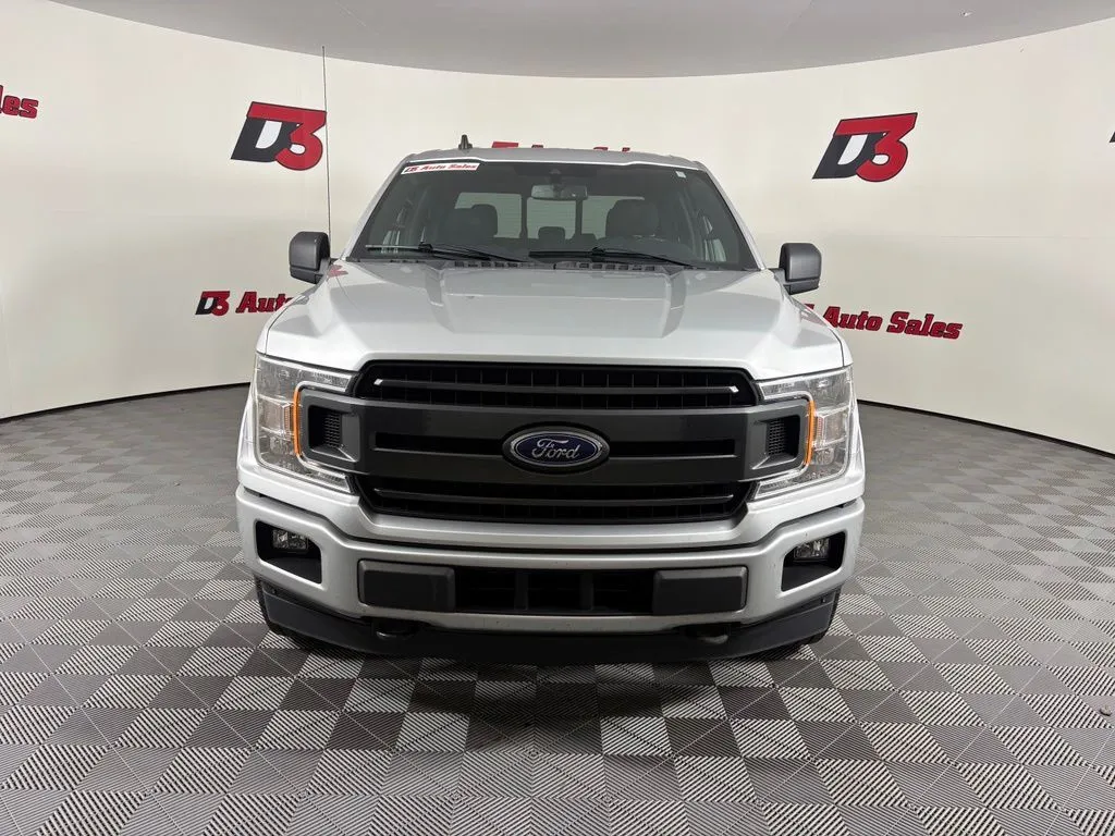 Ford F-150 photo 9