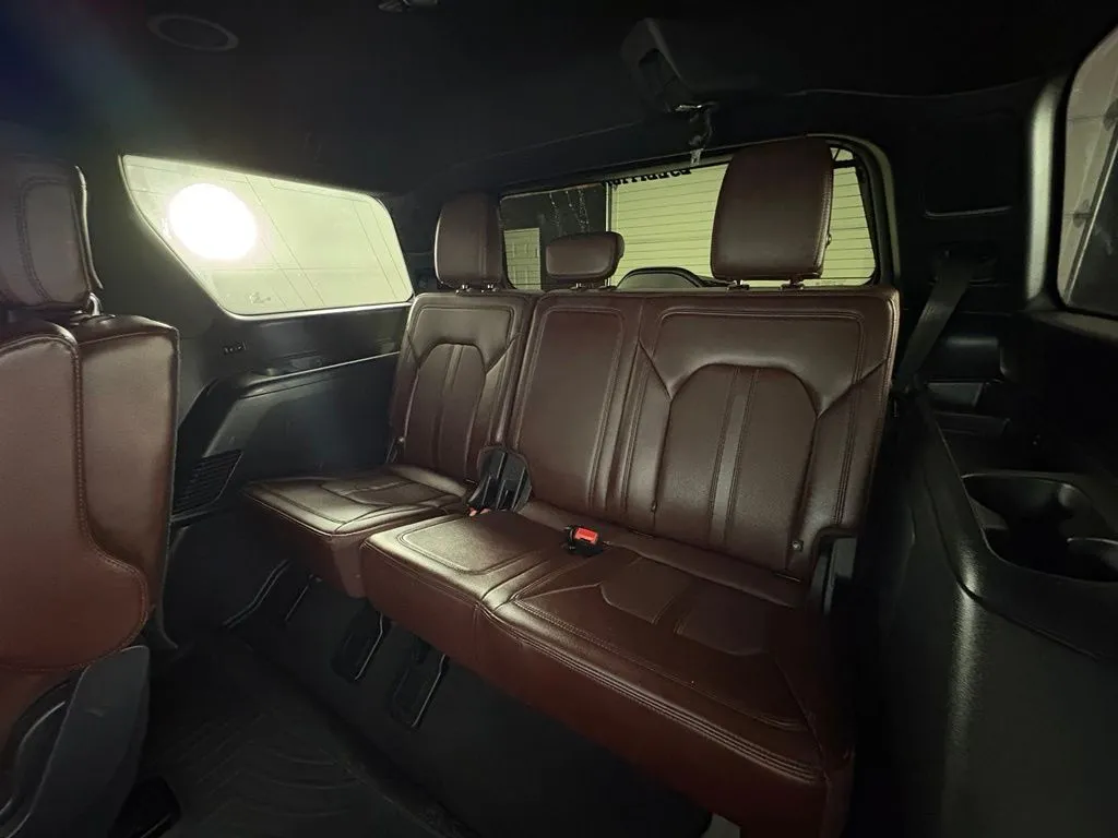 Ford Expedition photo 50