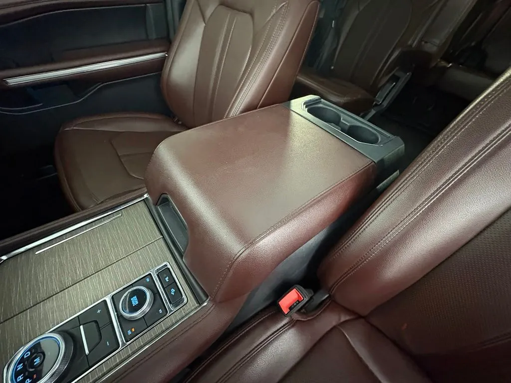 Ford Expedition photo 33