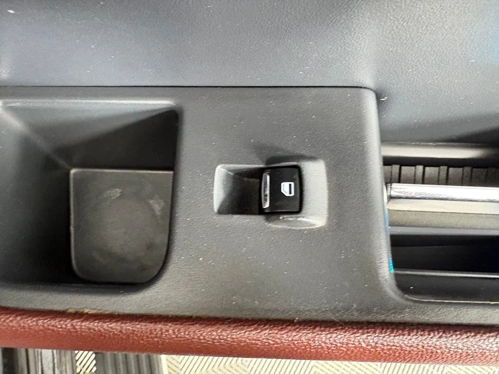 Ford Expedition photo 49