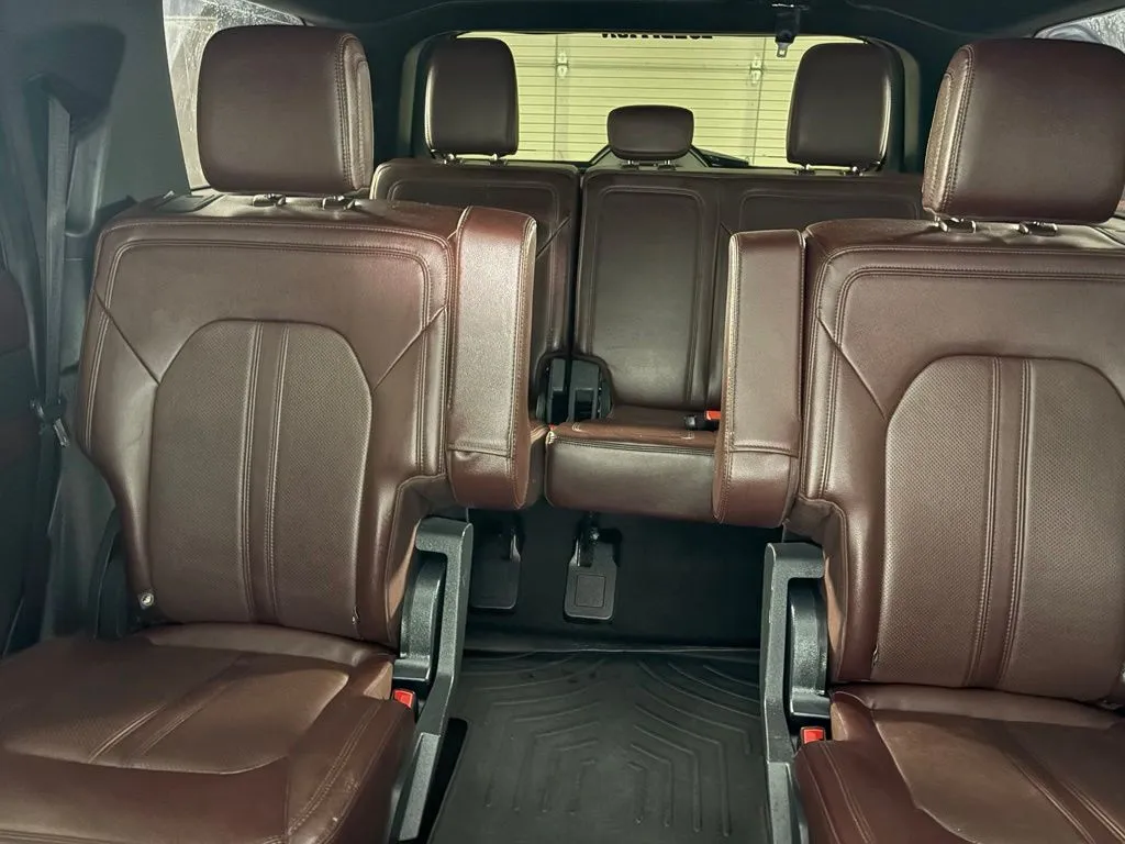 Ford Expedition photo 42