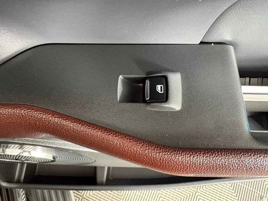Ford Expedition photo 40