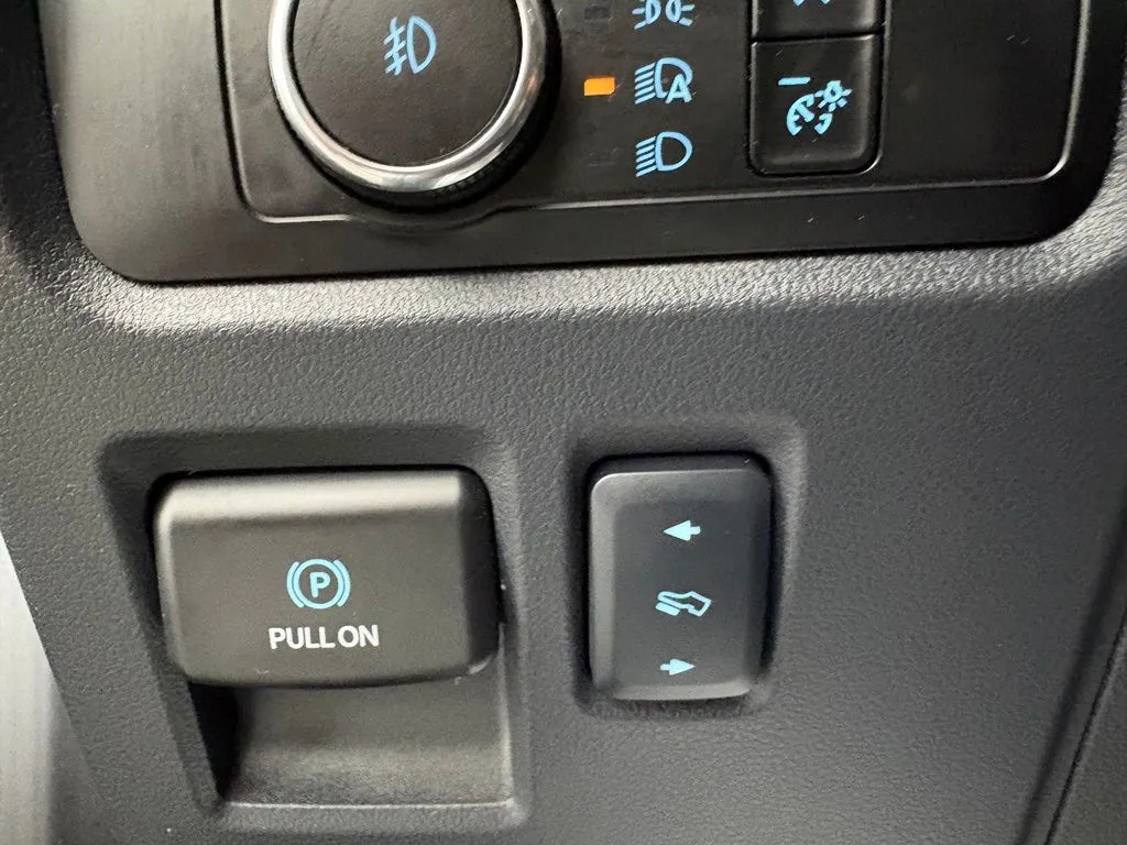 Ford Expedition photo 19