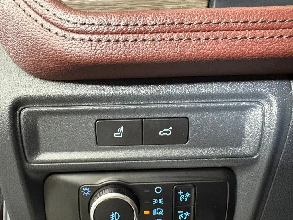 Ford Expedition photo 17