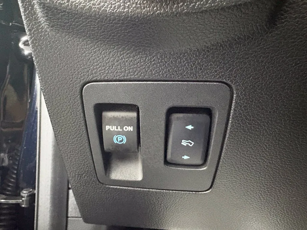 Ford F-150 photo 21