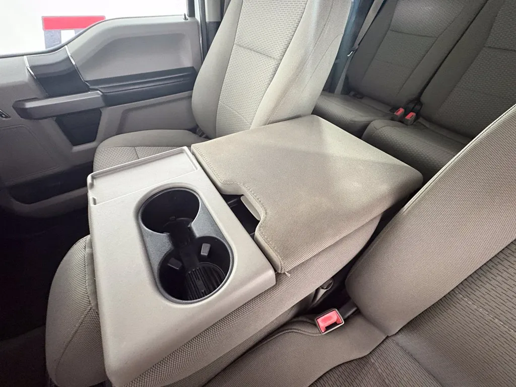 Ford F-150 photo 34