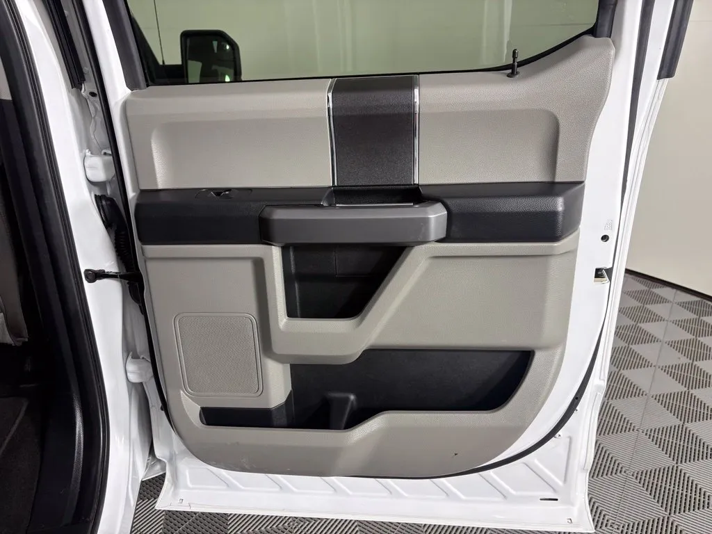 Ford F-150 photo 48