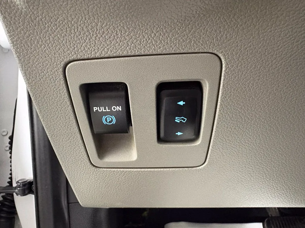 Ford F-150 photo 18