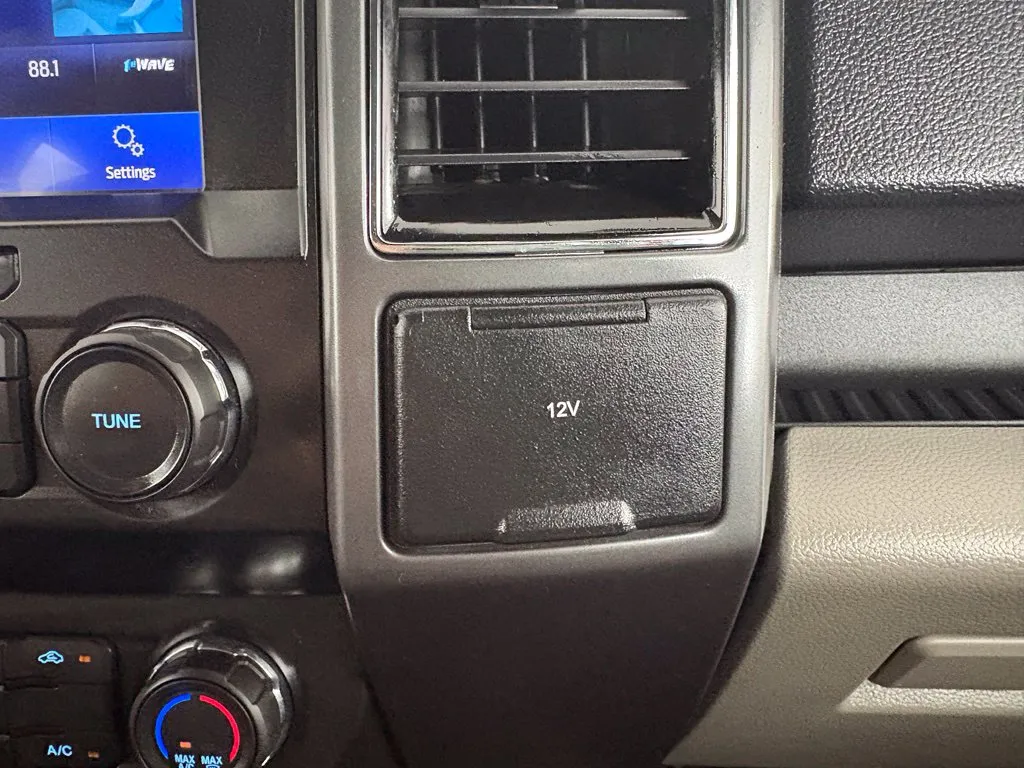 Ford F-150 photo 30