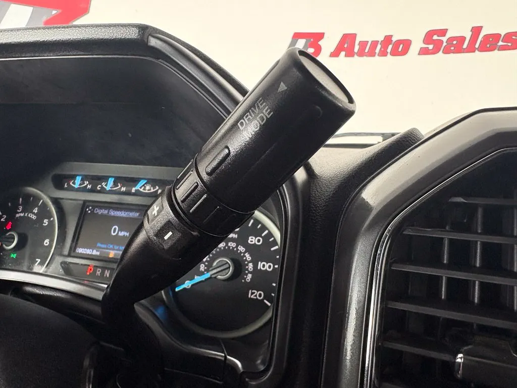 Ford F-150 photo 22