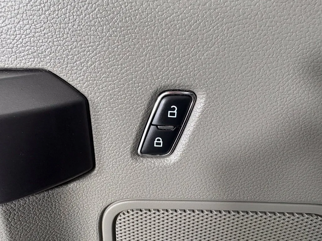 Ford F-150 photo 16