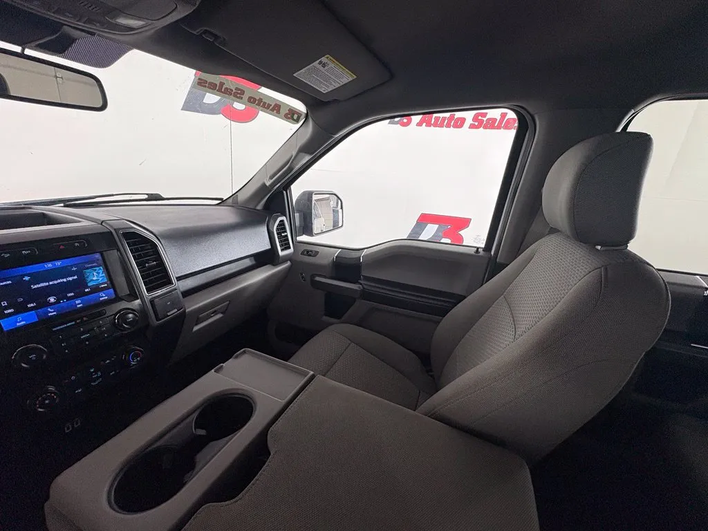 Ford F-150 photo 32