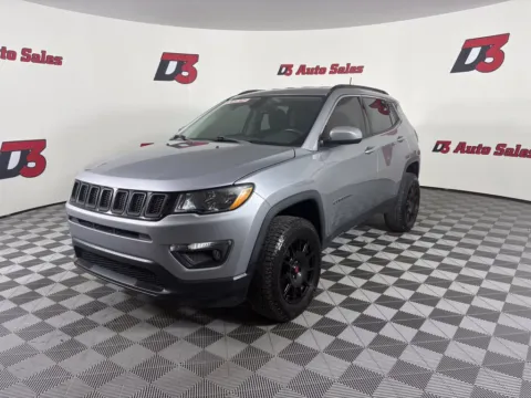 Silver 2018 Jeep Compass Latitude for sale in Des Arc, AR