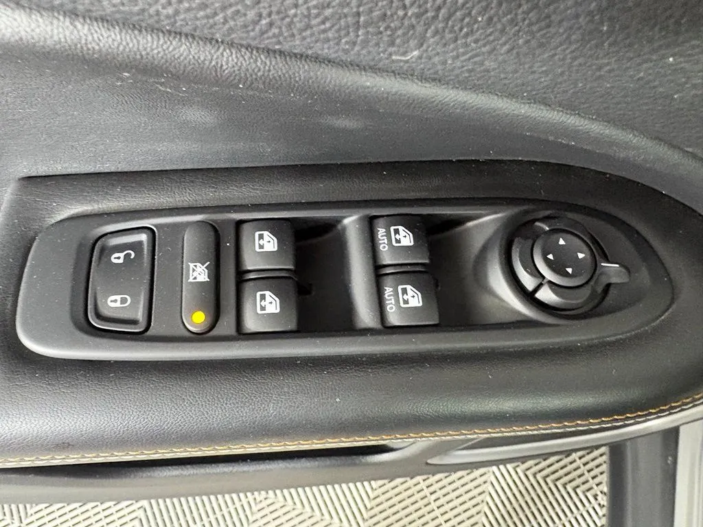 Jeep Compass photo 13