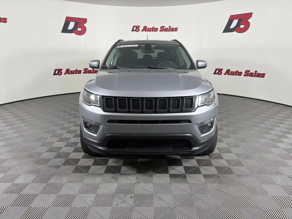 Jeep Compass photo 9