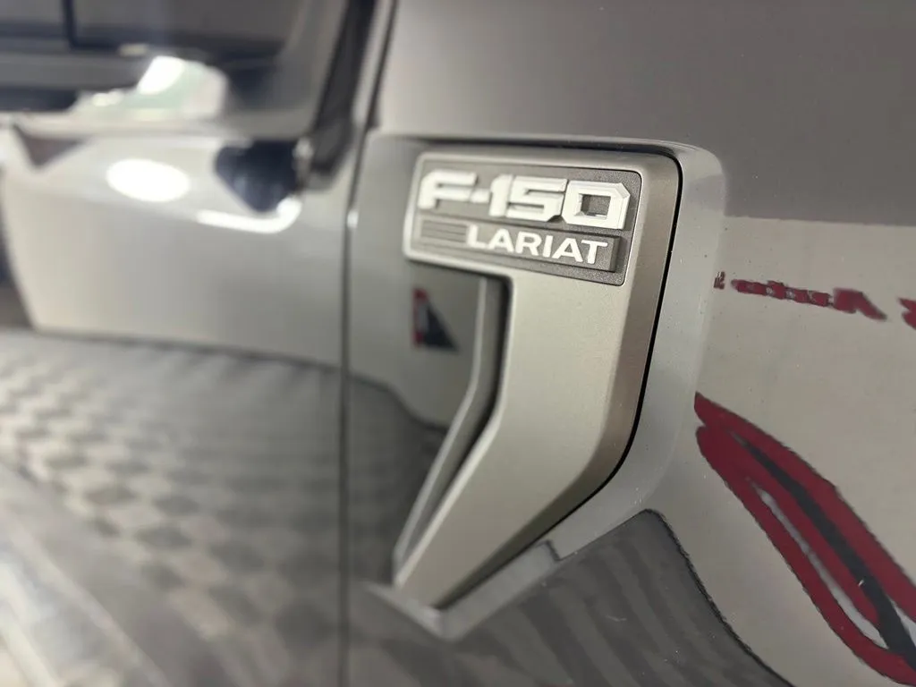 Ford F-150 photo 10
