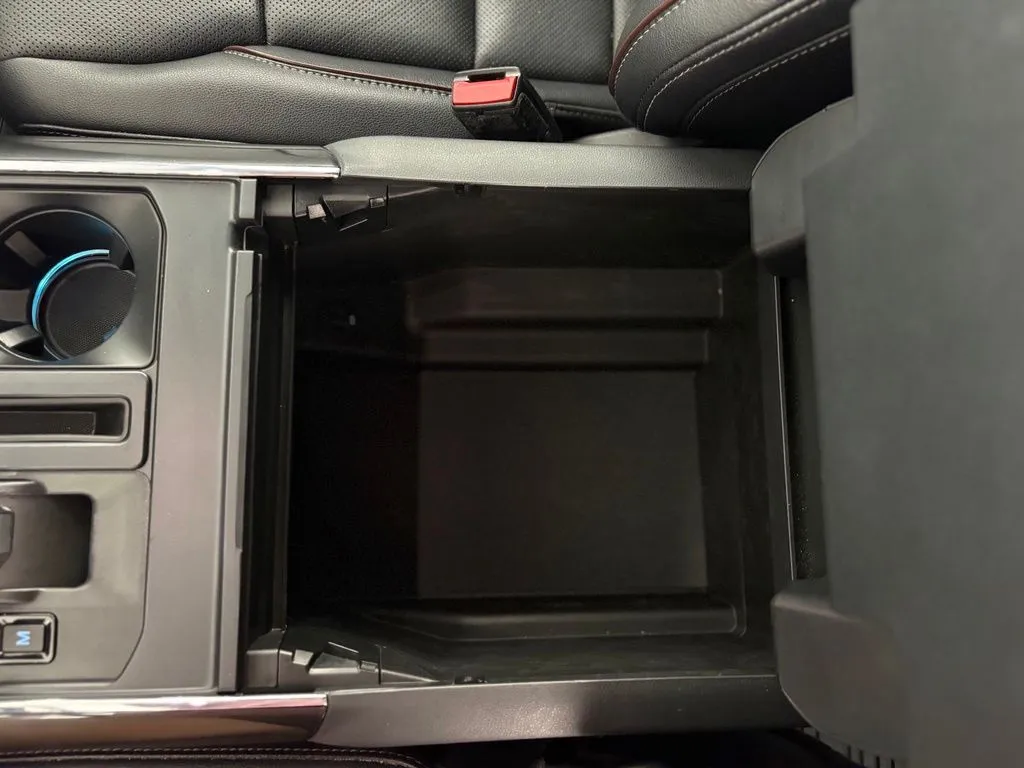 Ford F-150 photo 38