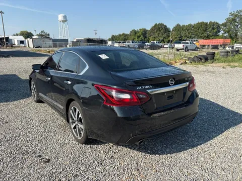 More photos of 2017 Nissan Altima 2.5 SR at D3 Auto Sales - Des Arc, AR, AR
