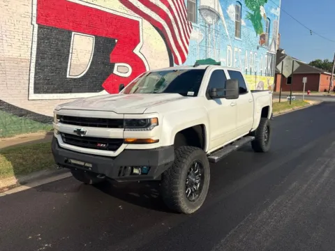 Photos of 2018 Chevrolet Silverado 1500 LT for sale in Des Arc, AR at D3 Auto Sales - Des Arc, AR