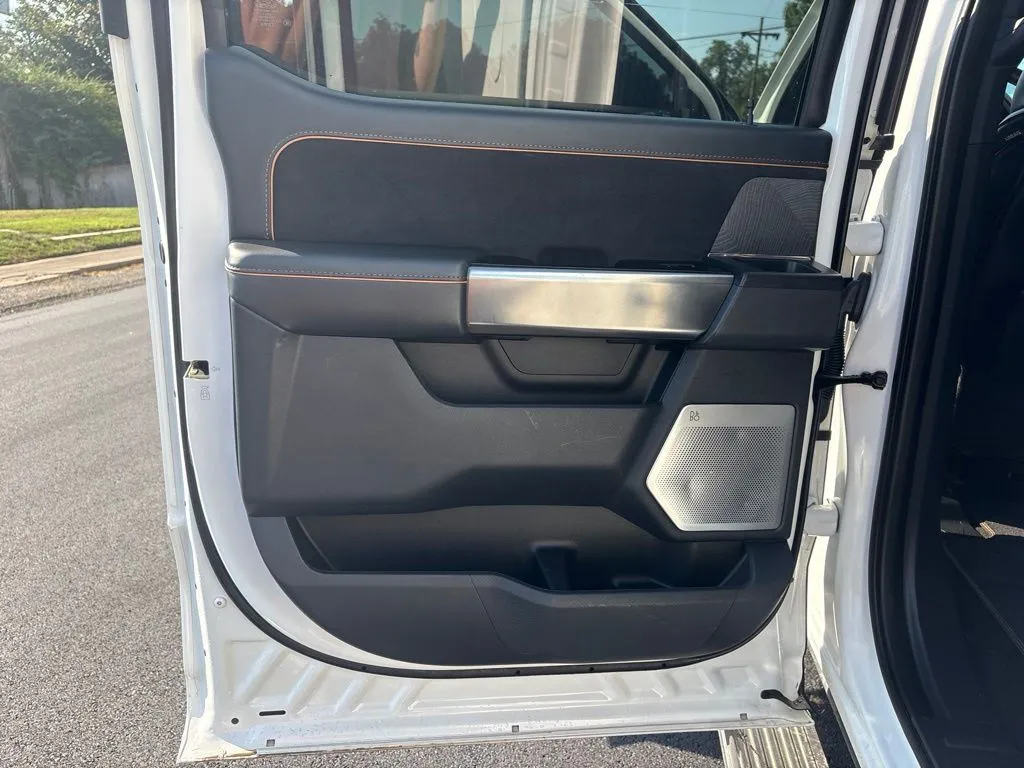 Ford F-150 photo 19