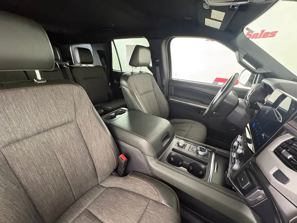 Ford Expedition photo 36