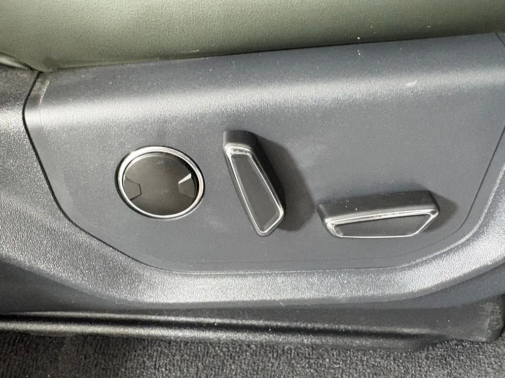 Ford Expedition photo 37