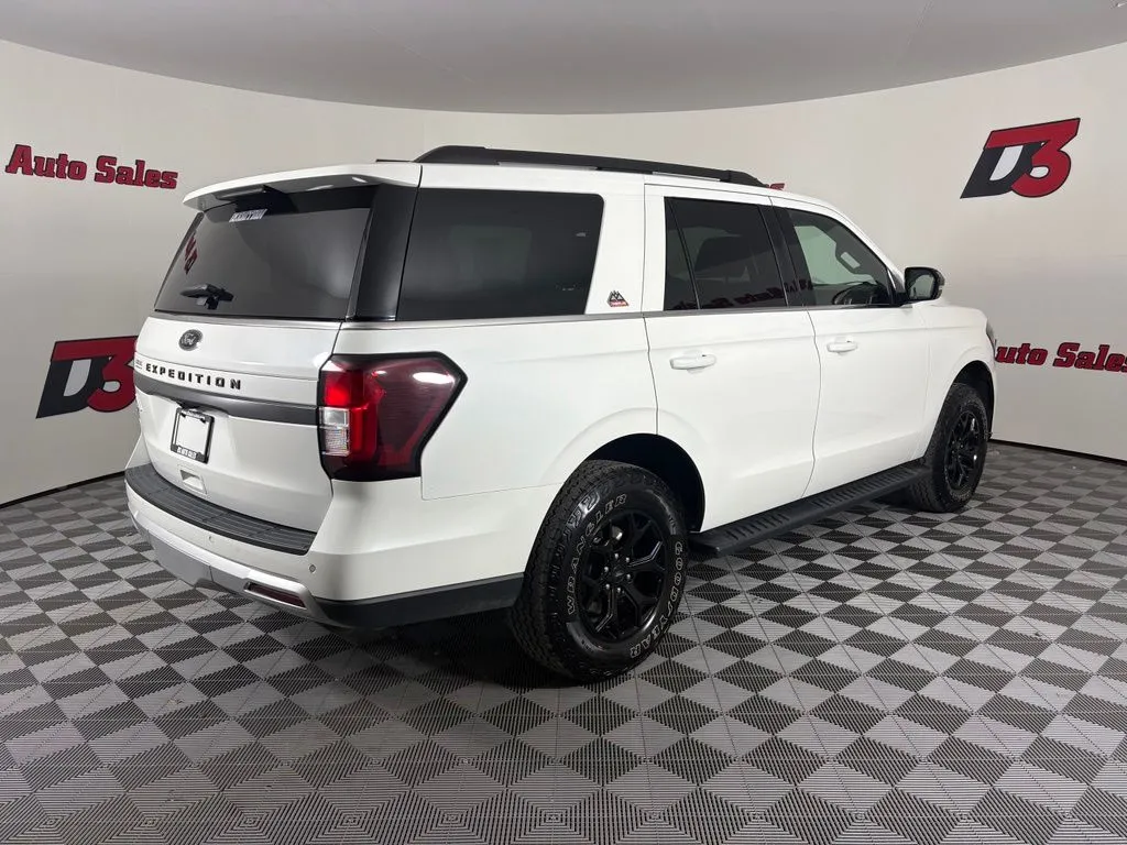 Ford Expedition photo 6
