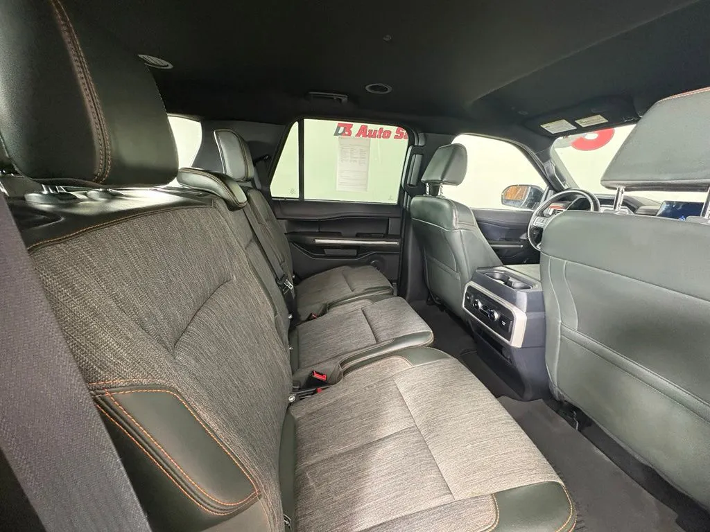 Ford Expedition photo 47
